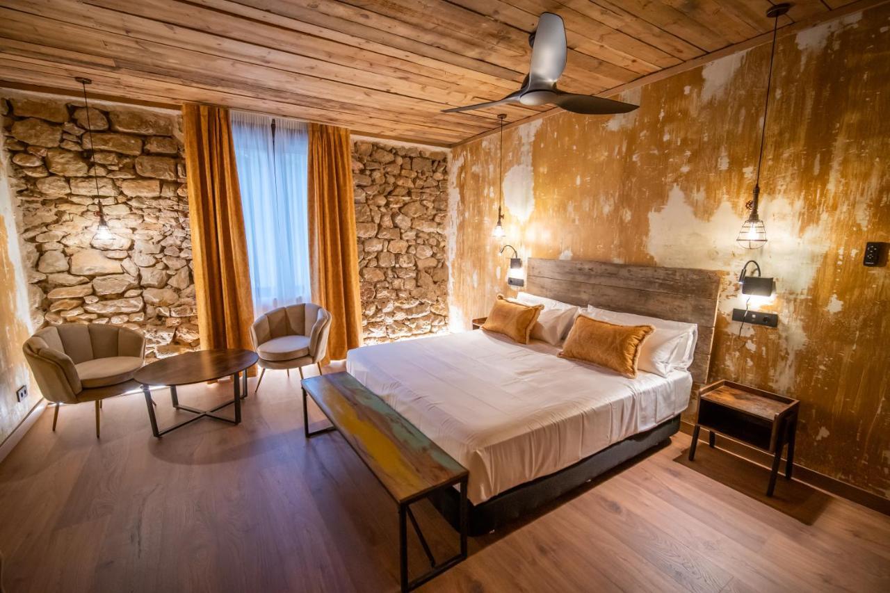 Hotel Somnifabrik Valderrobres Luaran gambar
