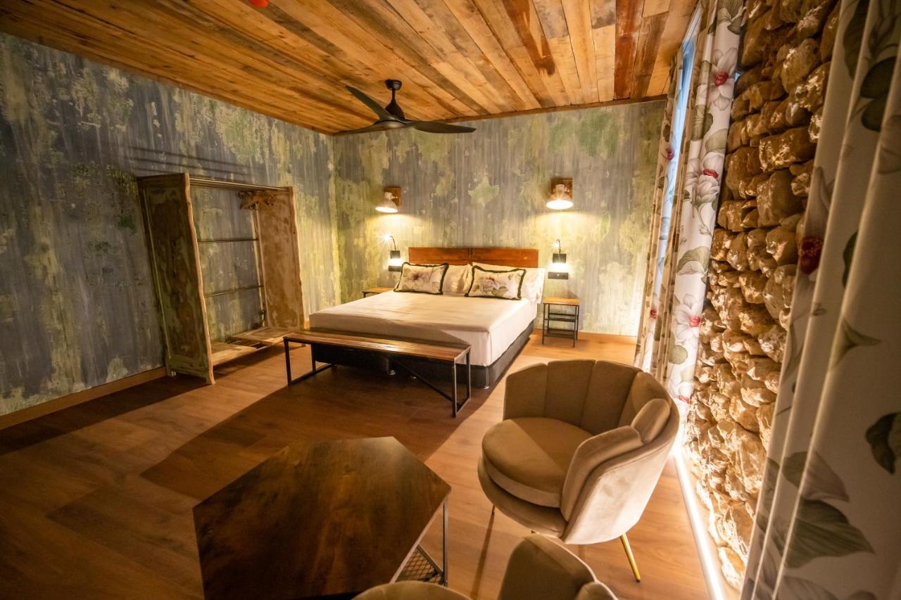 Hotel Somnifabrik Valderrobres Luaran gambar