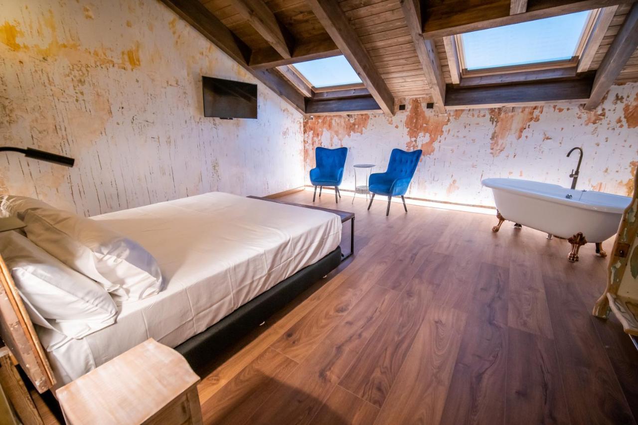 Hotel Somnifabrik Valderrobres Luaran gambar
